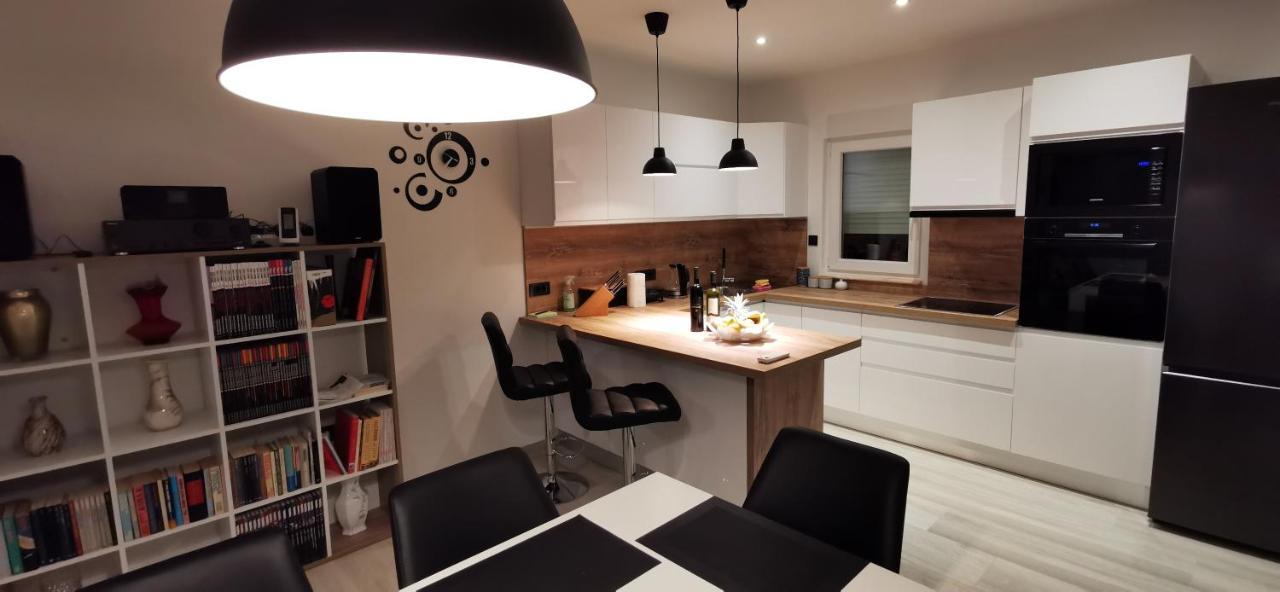 Apartman Perunika 셀스 외부 사진
